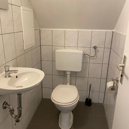 Apartment Mit 3 Schlafzimmer Fuer Maximal 5 Personen Ludwigshafen am Rhein