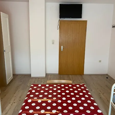 Apartment Mit 3 Schlafzimmer Fuer Maximal 5 Personen Ludwigshafen am Rhein